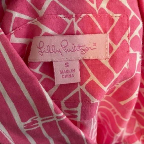 Lilly Pulitzer Geometric Print Resort Fit Button Down Blouse Top Small - Picture 12 of 16